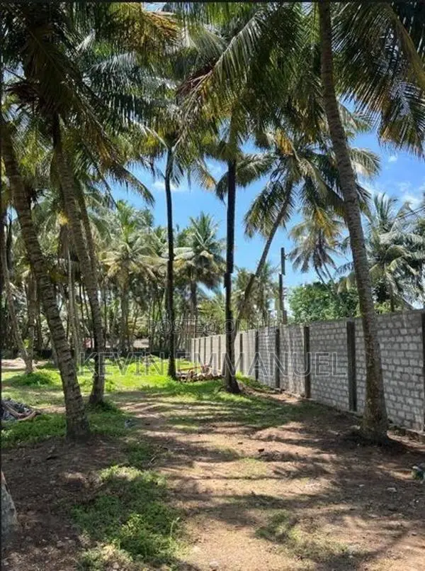 Prime Beachfront Land for Sale in Payagala North , Kalutara