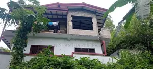 අගලවත්තෙ නිවසක් විකිනිමට