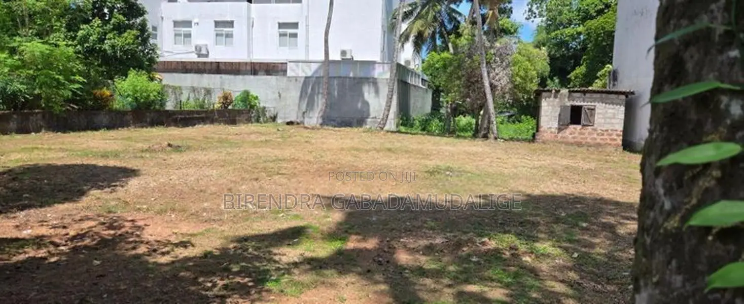 25.8P Bare Land for Sale in Kumbukgahaduwa, Parliament Rd