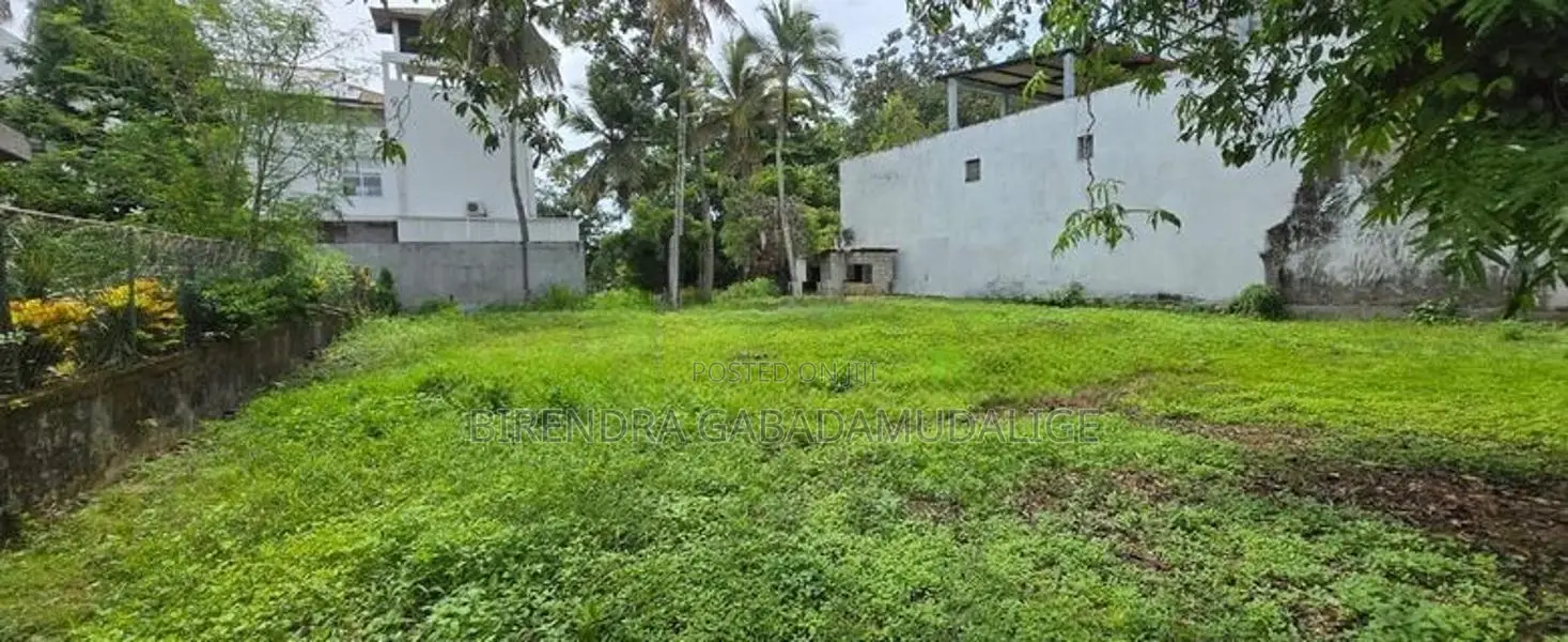 25.8P Bare Land for Sale in Kumbukgahaduwa, Parliament Rd