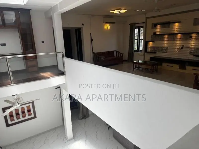 5,000 Sq.ft - Commercial House for Rent CP54956