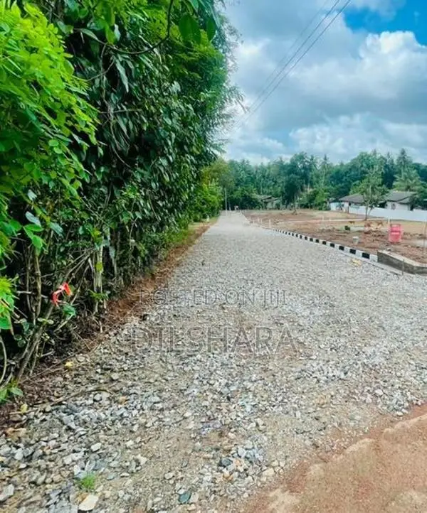 Gampaha Land for Sale