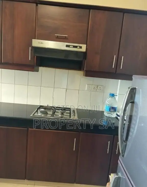 Apartment For Sale in Bambalapitiya (Colombo 4)