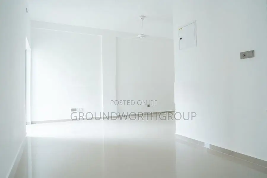 Luxury Apartment For Sale in Athurugiriya S9