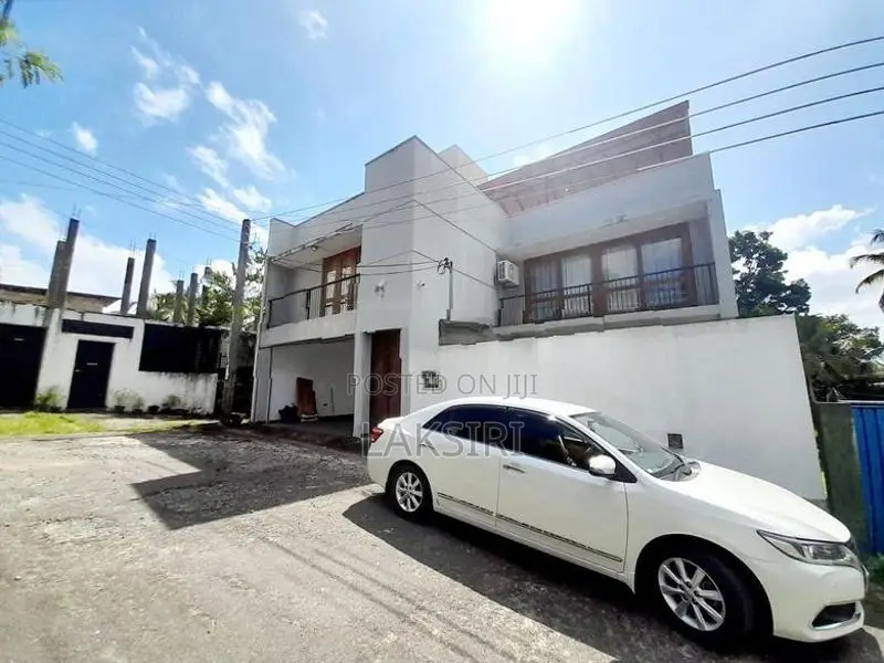 Luxury House Rent Recidence Office Hokandra Pannipitya Vidyala Junctio