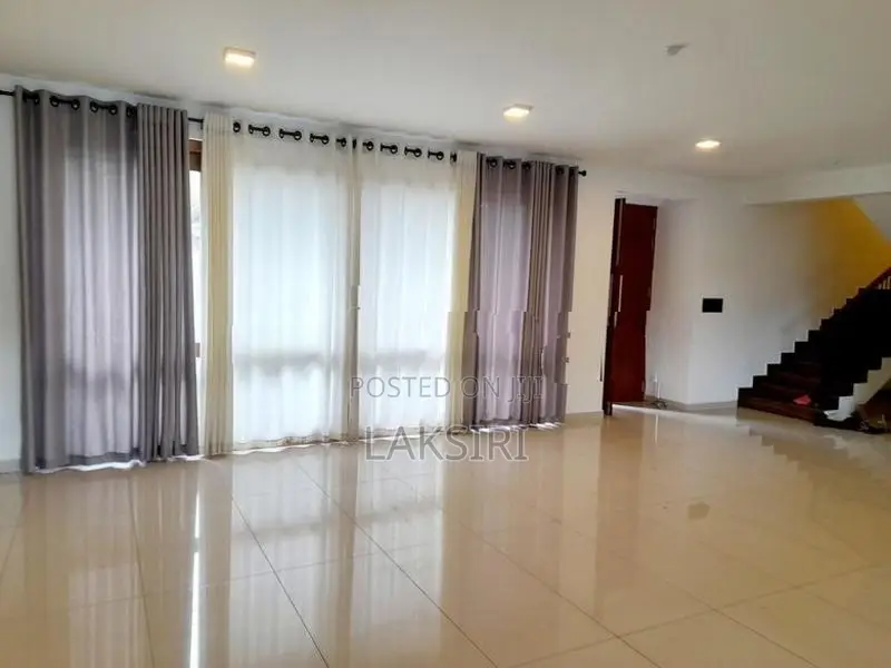 Luxury House Rent Recidence Office Hokandra Pannipitya Vidyala Junctio