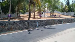 Land for Sale in Karapitiya