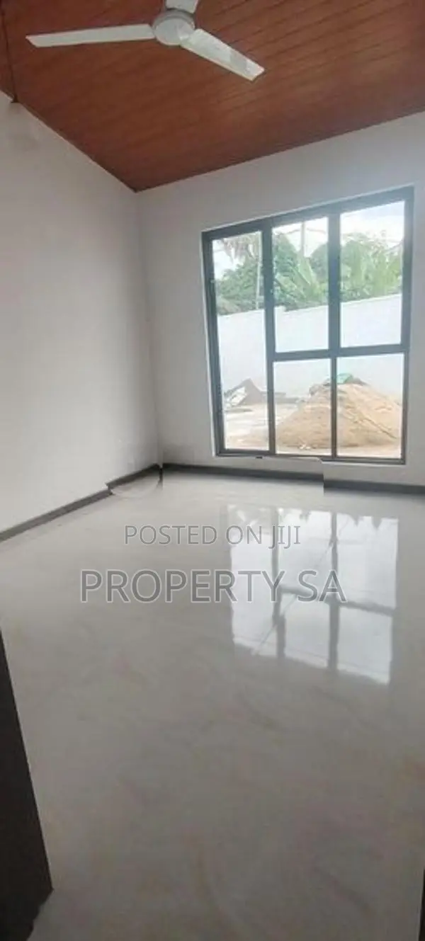 Brand New Stand Alone House For Rent in Depanama Pannipitiya