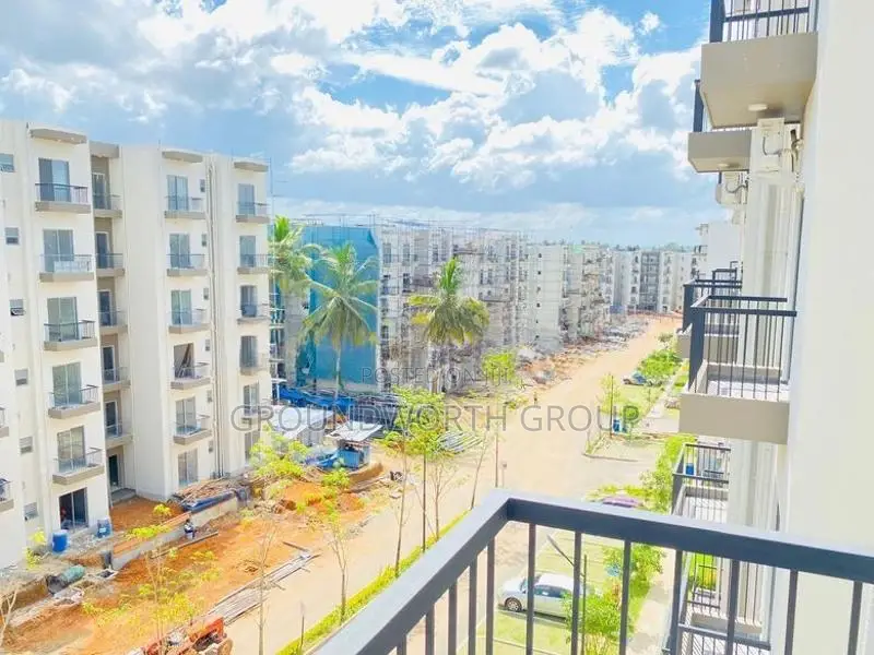 Luxury Apartment For Sale in Athurugiriya