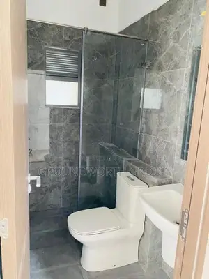 Luxury Apartment For Sale in Athurugiriya