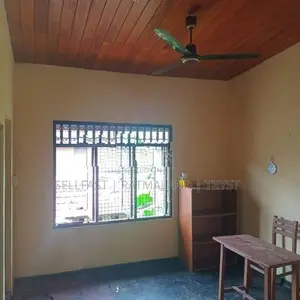 Room for Rent in Ratmalana ( Girls Only )