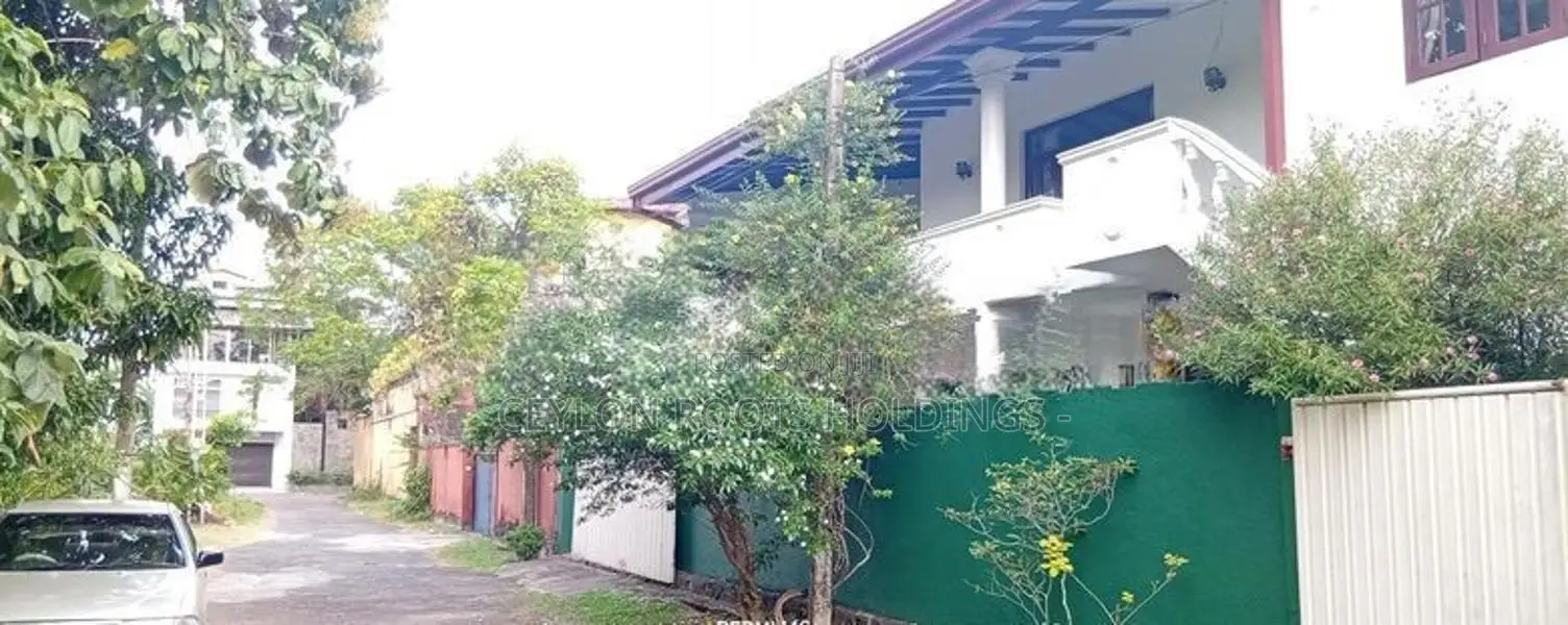 Separate Entrance 1st floor Upstair House for Rent Pagoda Rd, Pitakott