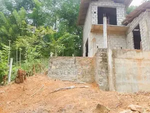 මහනුවර – තෙල්දෙණියෙන් (වෑගල) අගනා නව නිවසක් විකිණීමට!