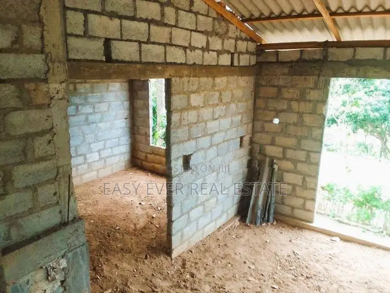 මහනුවර – තෙල්දෙණියෙන් (වෑගල) අගනා නව නිවසක් විකිණීමට!