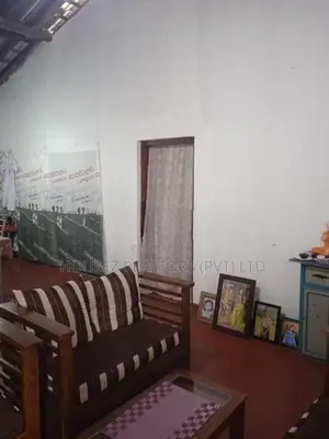 20 Perches Land with House for Sale – Kirillawala