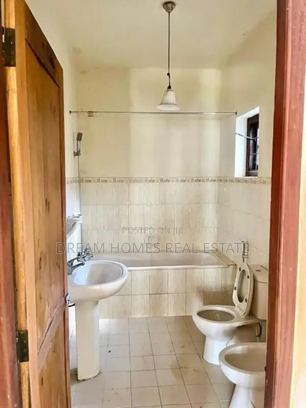 Luxury House for Rent – Battaramulla