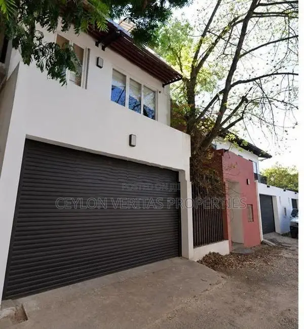 Exclusive Living in Colombo 07 | Bullers Lane L 4 Br House for Sale
