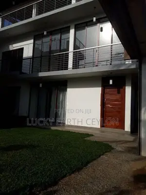 Nawala 1st&2nd Floor Large House Residence/Commercial- Rent (LEC578)