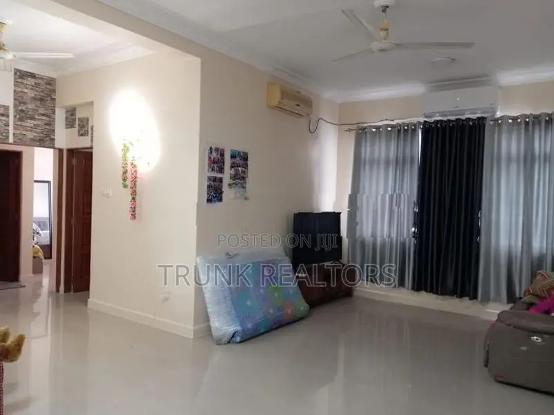 Trend Panorama, Colombo 05 02BR Apartment For Rent (NK11766)