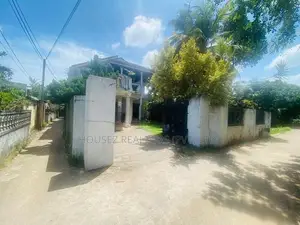 Spacious 5-Bedroom House for Sale in Dehiyagatha South