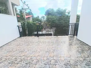 Modern Luxury House for Sale – Piliyandala