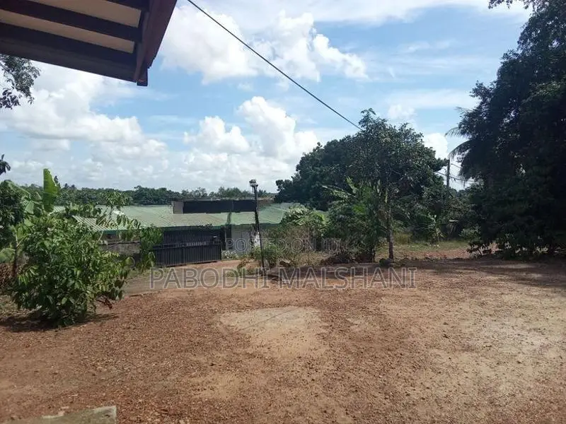 Ja Ela Batagama House for Rent