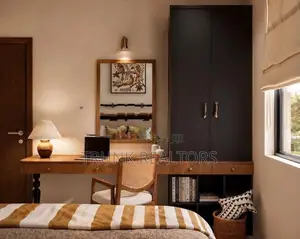 Marina Square, Colombo 15 02BR Apartment For Rent (NK11770)