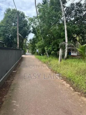 මිනුවන්ගොඩ නගරයට ආසන්නයෙන් වටිනා බිම්කොටසක් විකිණීමට