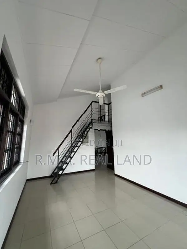 Premium House for Sale Baththaramulla