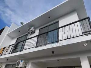Brand New 3.Story House for Sale Kottawa