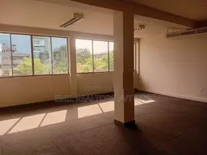 Modern Commercial Office Space for Rent – Nugegoda (EM193RK)