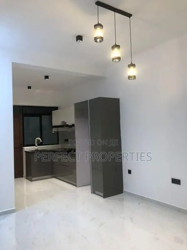Modern Box Type House for Sale-Wattala 75m Main Road