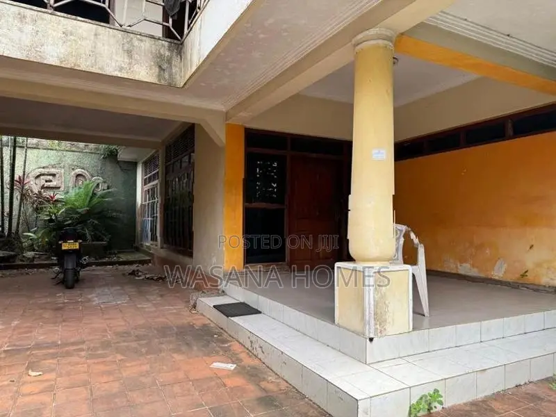 Two Story House for Sale Land Value only Pitakotte