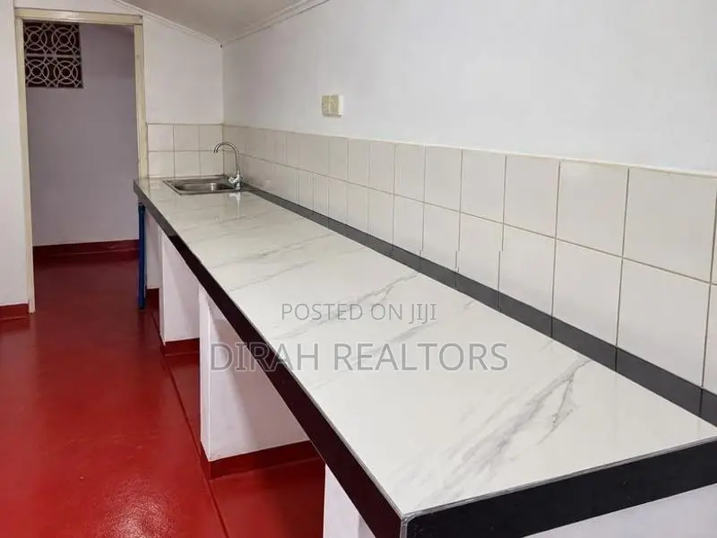 4BR First Floor House for Rent - Nugegoda (ZR-0020)
