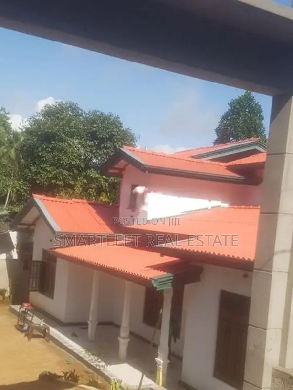 valuable property in pinnawala