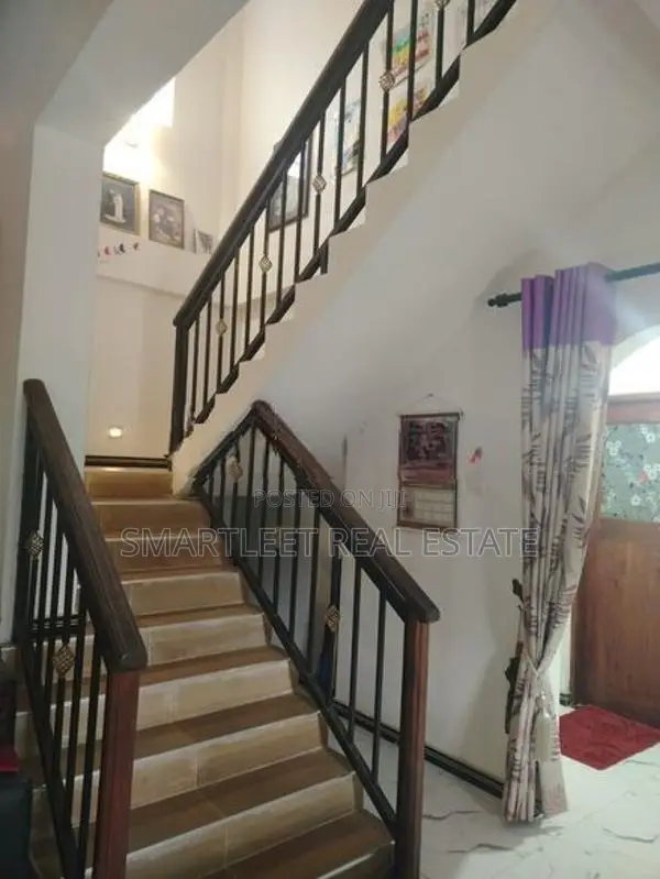 valuable property in pinnawala