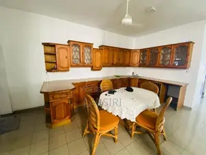 Recidence House with Office for Rent Pitakotte Junction