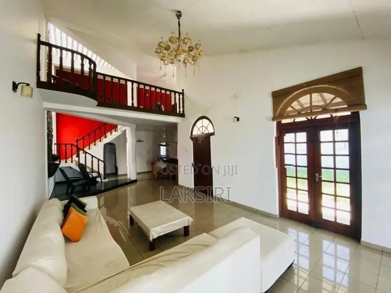 Recidence House with Office for Rent Pitakotte Junction