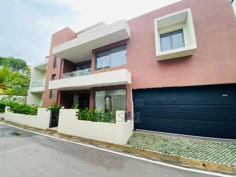 Brand New Luxury House Sale 24 High Recidence Area