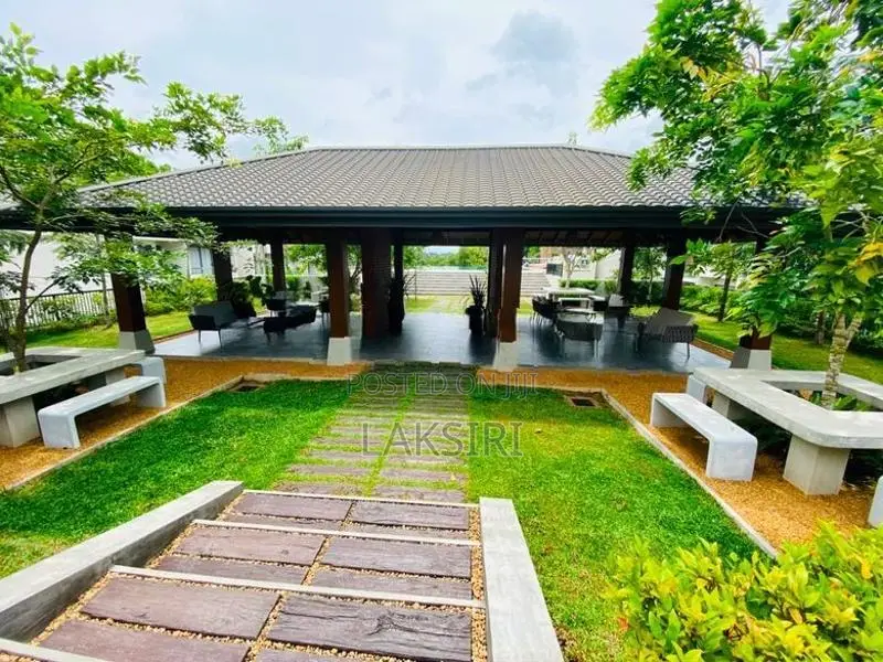 Brand New Luxury House Sale 24 High Recidence Area