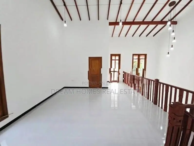 Architect-Designed Brand New Modern House for Sale Kottawa