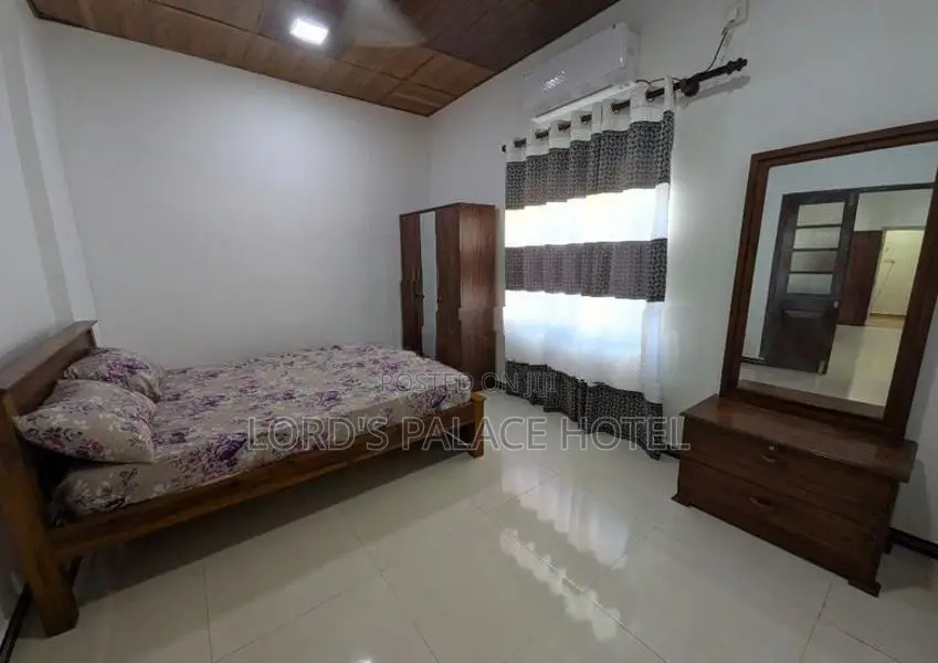 3 Bhk Holiday Bangalow in Dehiwala