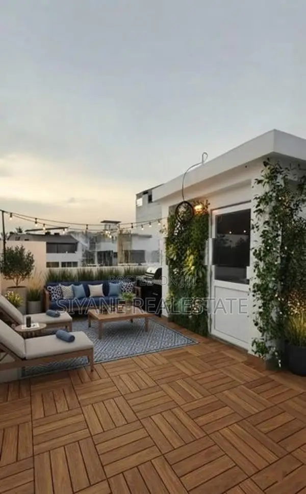 Luxury 3-Storey Town House for Sale – Homagama