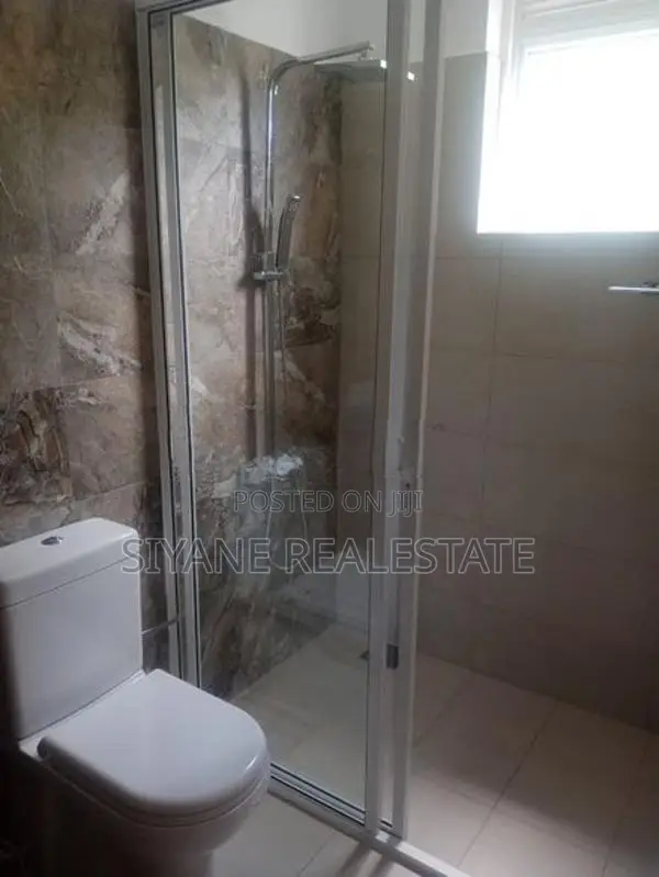 Luxury 3-Storey Town House for Sale – Homagama