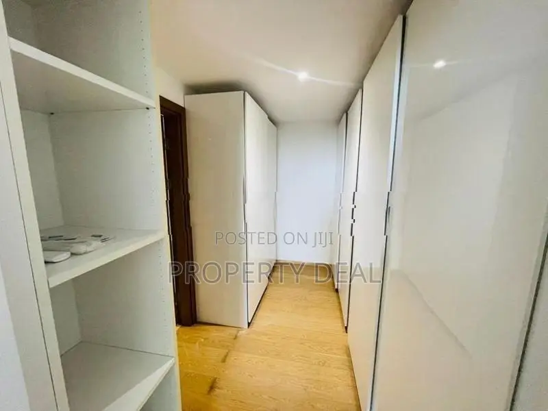 04 BHK Furnished Apartment for Rent in Altair Colombo 02 - PDA23