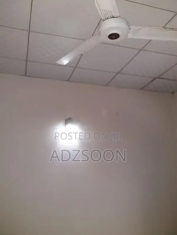 Boarding Room for Rent - Kadawatha Town (Gents Only)
