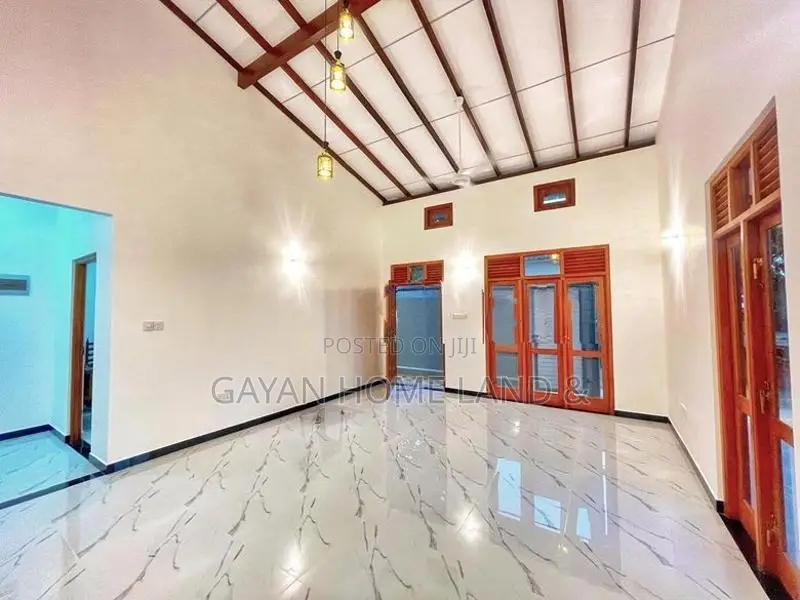Brand New Two Storey Beautiful House in Polgasowita Siyabalagoda