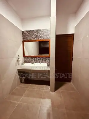 Upstairs House for Sale – Athurugiriya
