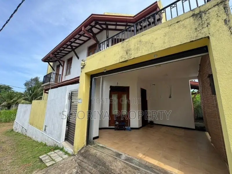 Piliyandala Town 2 Story House for Sale