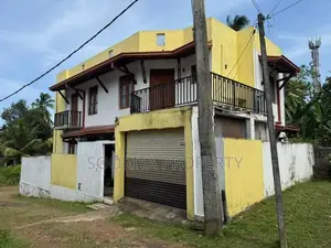 Near University 2 Story House for Sale in Moratuwa Suwarapola